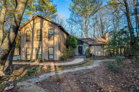 40 Mt Whitney Pl, Johns Creek, GA 30022