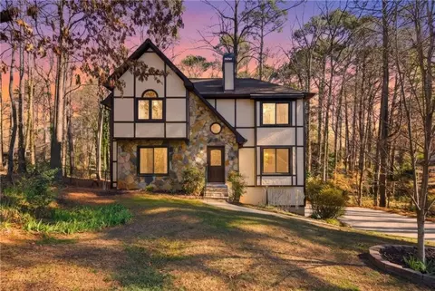 588 Norman Way NW, Kennesaw, GA 30144