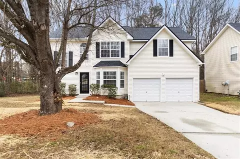 2346 Sapphire Ct, Ellenwood, GA 30294