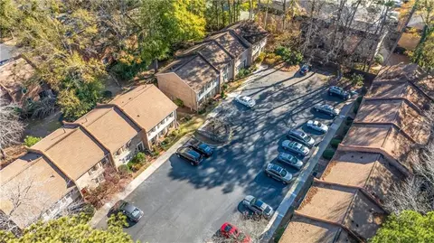 3403 Ashwood Ln, Chamblee, GA 30341 photo 28