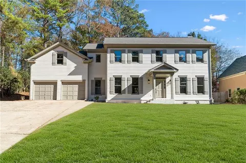 11125 Linbrook Ln, Johns Creek, GA 30097