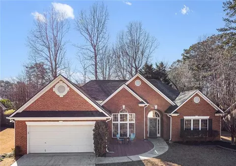 4820 Admiral Ridge Way SW, Lilburn, GA 30047