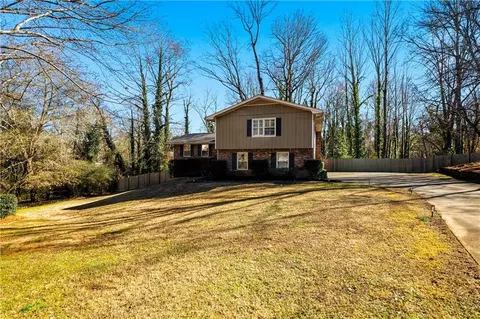 2201 Spring Mill Cv, Atlanta, GA 30338