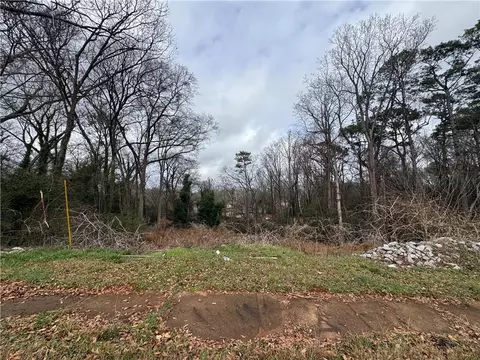6991 Bruce Cir, Lithonia, GA 30058