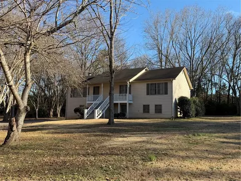 Exterior - 3056 Mill Falls Ct, Duluth, GA 30097 photo 3 of 8