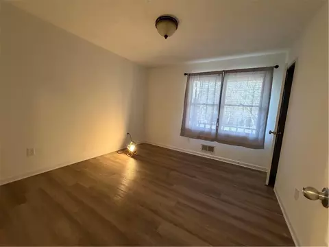Bedroom - 3056 Mill Falls Ct, Duluth, GA 30097 photo 2 of 3
