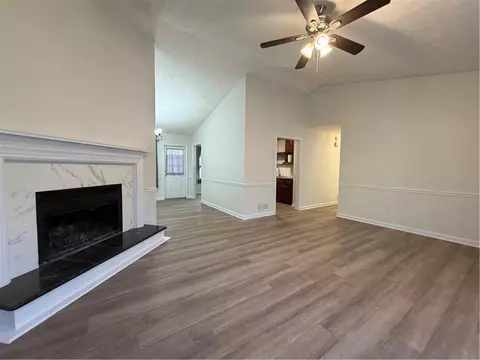 Living - 3056 Mill Falls Ct, Duluth, GA 30097 photo 2 of 5