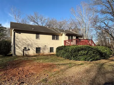 Exterior - 3056 Mill Falls Ct, Duluth, GA 30097 photo 7 of 8