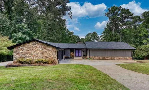 1821 Holmes Dr, Conyers, GA 30094
