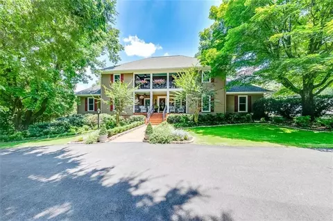 6180 Old Jefferson Rd, Athens, GA 30607
