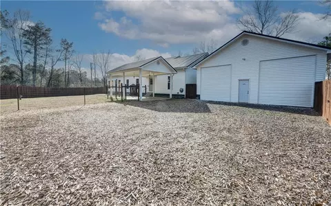 960 Mcentyre Loop SE, Calhoun, GA 30701