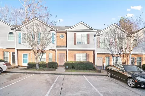 4922 Walden Lake Sq, Decatur, GA 30035