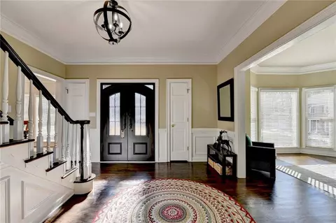 350 S Satinwood Pl, Roswell, GA 30076