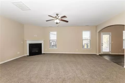 2523 Quincy Loop, Fairburn, GA 30213 photo 3
