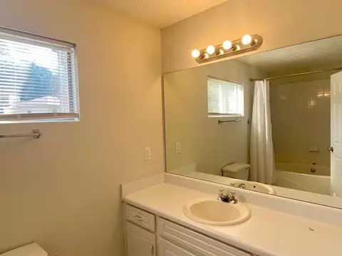 3763 Soapstone Rd, Decatur, GA 30034 photo 9