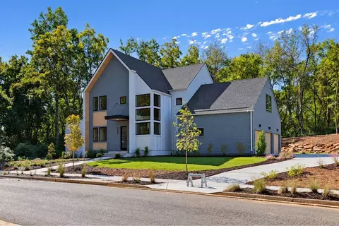 215 Winterberry Way, Roswell, GA 30075