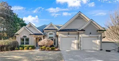 3435 Vista Creek Dr, Dacula, GA 30019