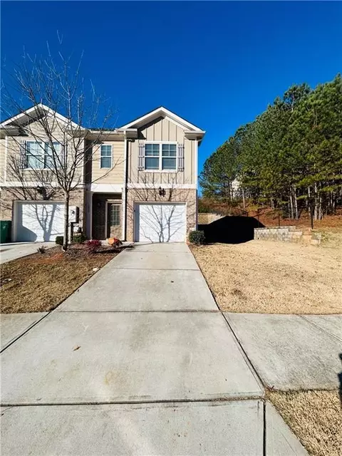 5866 Taka Ln, Lithonia, GA 30038