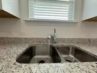 309 Amsterdam Way, Hampton, GA 30228 photo 4