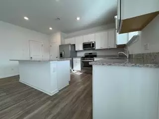 309 Amsterdam Way, Hampton, GA 30228 photo 8