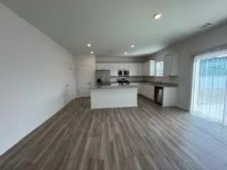 309 Amsterdam Way, Hampton, GA 30228 photo 6