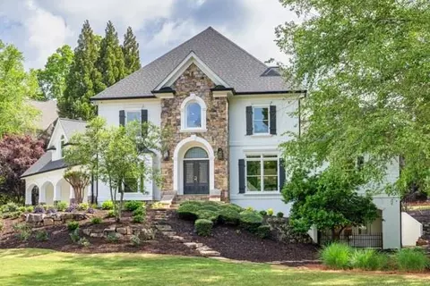 2335 Flat Stone Dr, Cumming, GA 30041