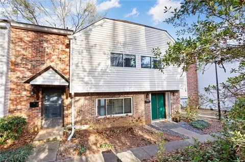 7346 Cardigan Cir, Atlanta, GA 30328