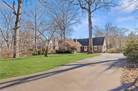 4251 Tuckersham Ln, Tucker, GA 30084
