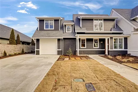 724 NW Bradford St, Gainesville, GA 30501