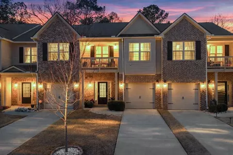 2561 Castellan Dr, Atlanta, GA 30316