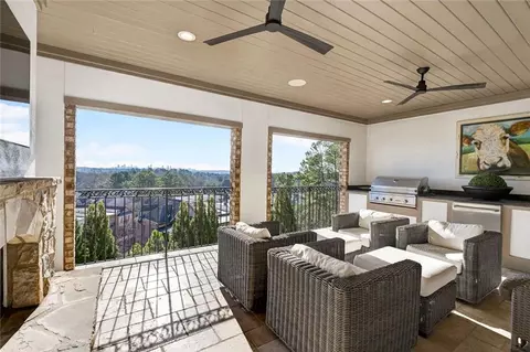 2832 Paces Lookout Ln SE, Atlanta, GA 30339
