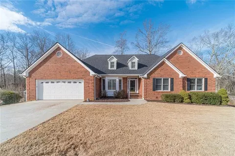 2160 Wynfield Point Dr, Buford, GA 30519