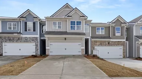 4149 Kestrel Ct, Gainesville, GA 30506