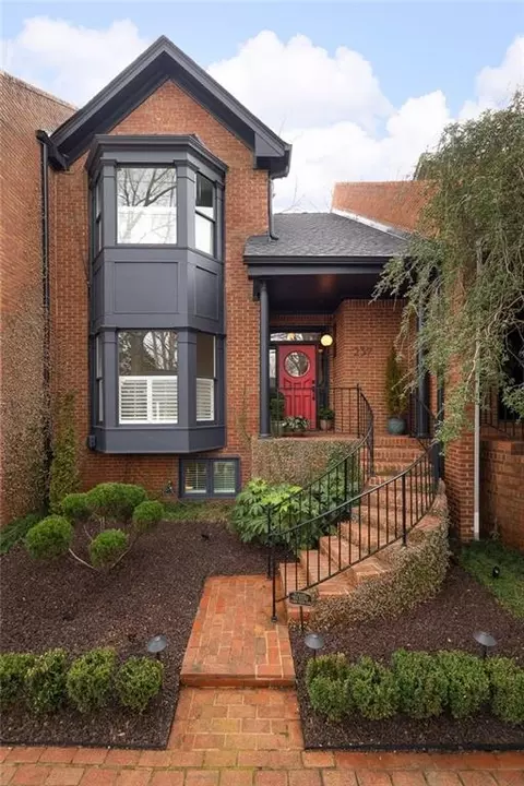 237 Sycamore Pl, Decatur, GA 30030