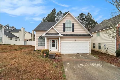 5863 Three Lakes Dr, Atlanta, GA 30349