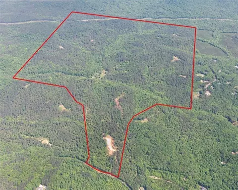 1600 White Rd, White, GA 30284