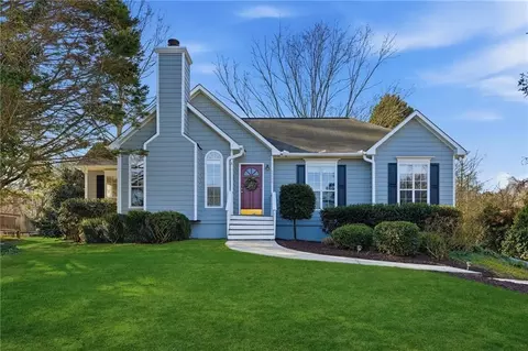 2240 Mcbrayer Ct, Cumming, GA 30028