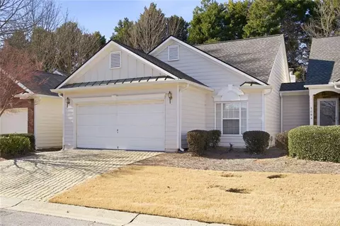 1606 Donovans Rdg, Kennesaw, GA 30152