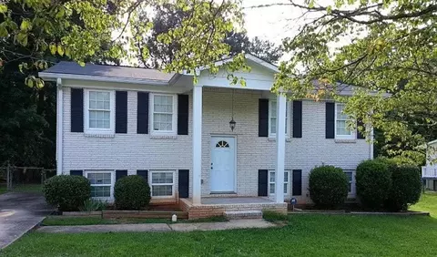 5322 Orly Ter, Atlanta, GA 30349