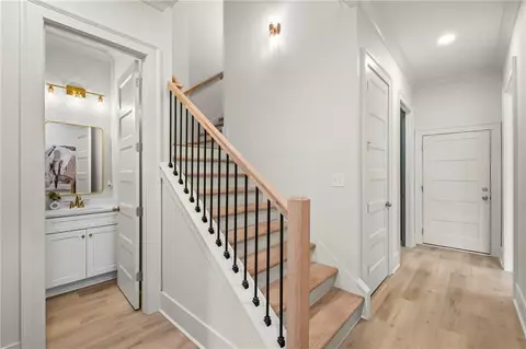 Entry Way - 2001 Epperson Rd, Canton, GA 30115 photo 8 of 9