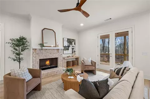 Living - 2001 Epperson Rd, Canton, GA 30115 photo 2 of 4