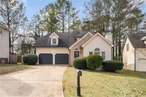 458 Stonebridge Ct, Stone Mountain, GA 30083