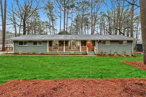 4212 Moore Rd, Ellenwood, GA 30294