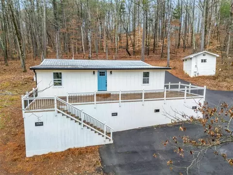 129 Blacks Mill Vly, Dawsonville, GA 30534