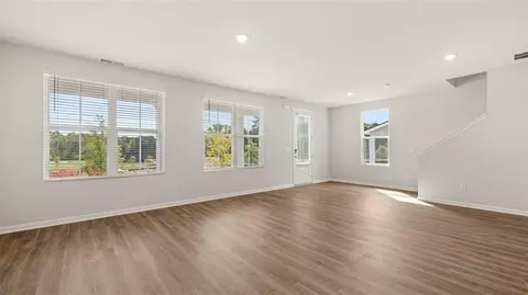 Living - 918 Stow Ln, Lafayette, CA 94549 photo 4 of 5