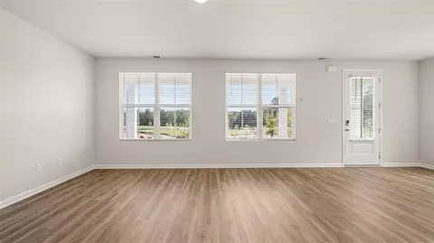 Living - 918 Stow Ln, Lafayette, CA 94549 photo 3 of 5