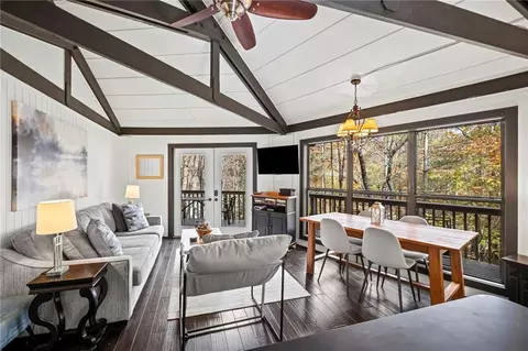 35 Treetop Knoll Dr, Jasper, GA 30143