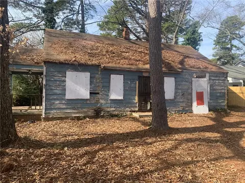 1817 Ellington, Decatur, GA 30032