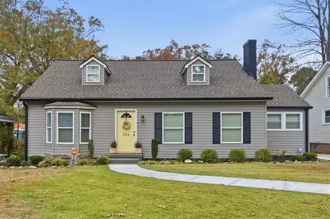 206 Oakwood St NW, Rome, GA 30165