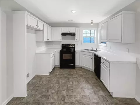 10 Lamar Ln, Covington, GA 30016 photo 5
